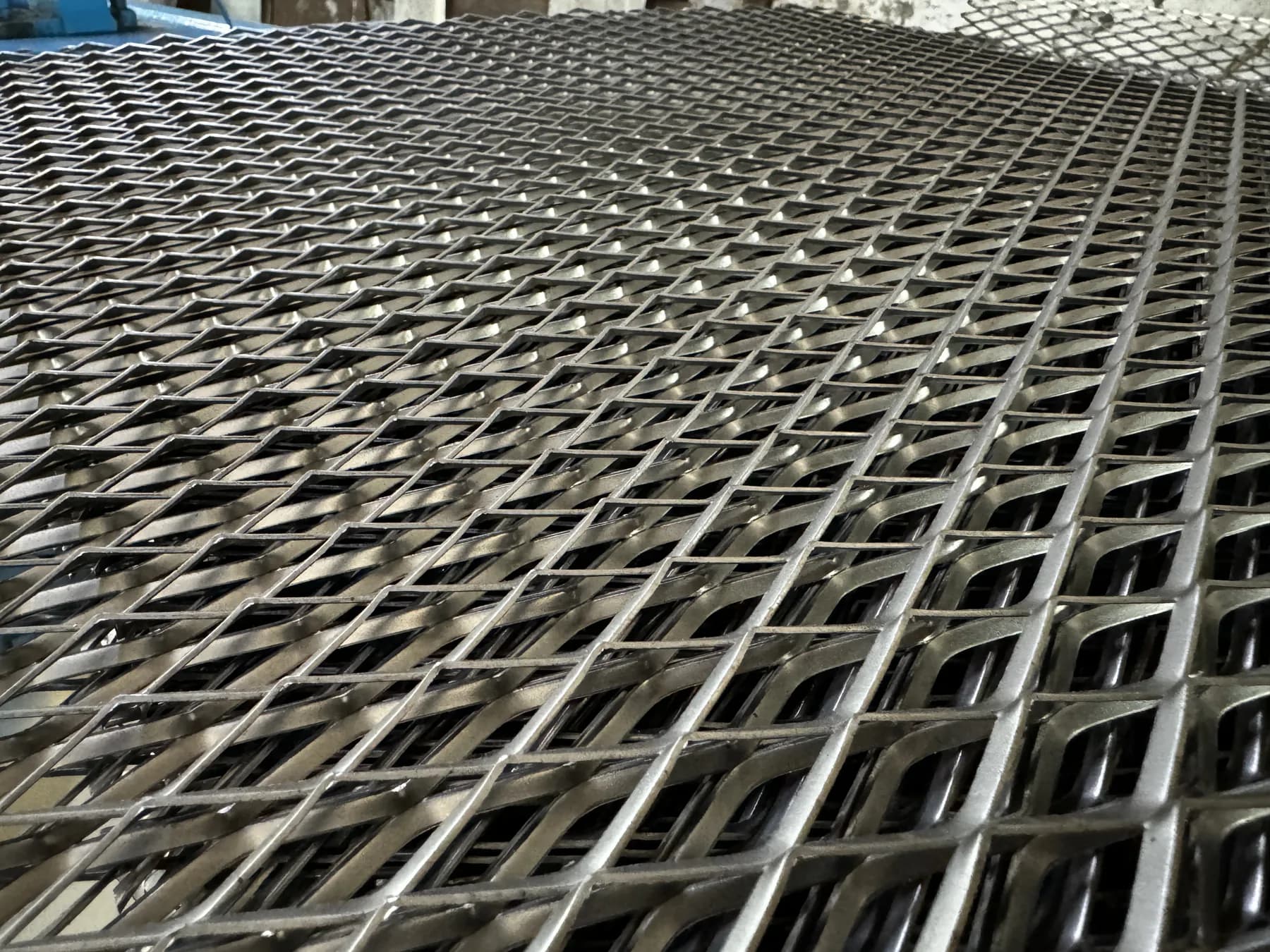 Expanded Metal example 13